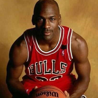 门将长传助攻惊艳全场（门将一记长传化作助攻，全场惊叹）