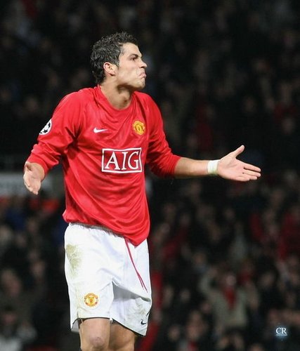 酣畅淋漓！骑士9人得分上双，命中20记三分大胜鹈鹕（火力全开！骑士9人上双，20记三分轰垮鹈鹕）