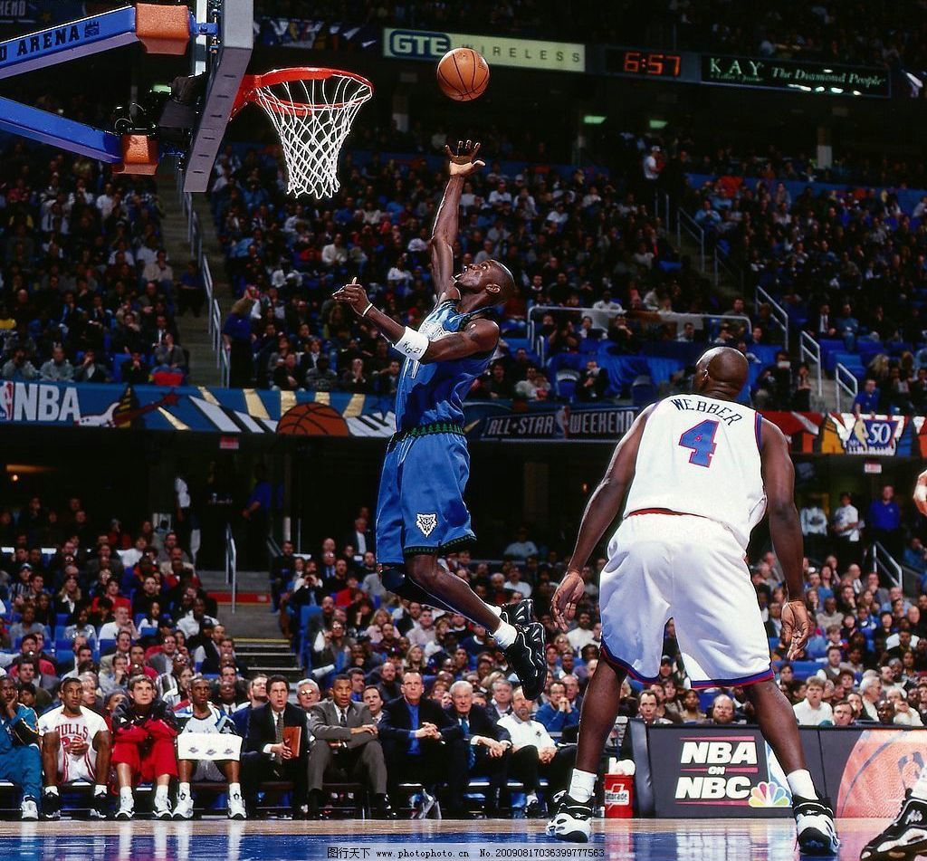 阿坎吉：我认为那根本不是点球，但我们不能给裁判判点的机会（阿坎吉：那绝非点球，但我们不能让裁判有判点机会）