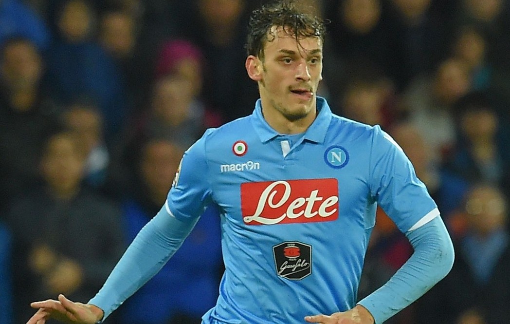 马竞阿尔瓦雷斯23岁前包揽六大赛事冠军创历史（马竞阿尔瓦雷斯23岁前收齐六大赛事冠军，改写历史）